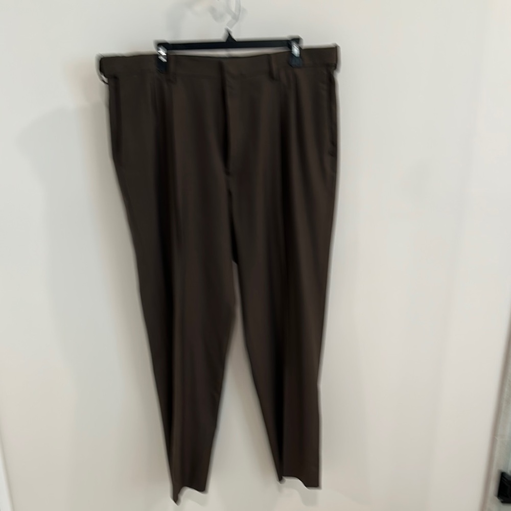 Men’s Haggar dress pants. - Picture 2 of 3